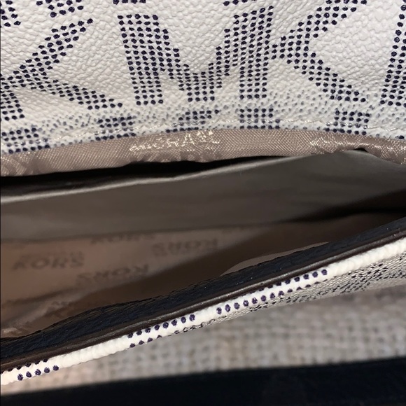 Bag - Picture 8 of 8